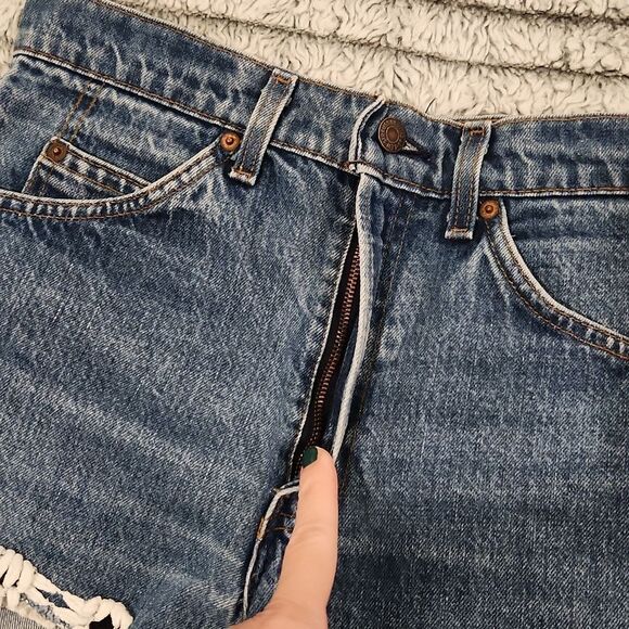 High waist upcycled, vintage, Orange Tab Levi's jean shorts size 28 - Picture 8 of 10